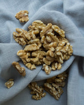 Walnuts halves & pieces